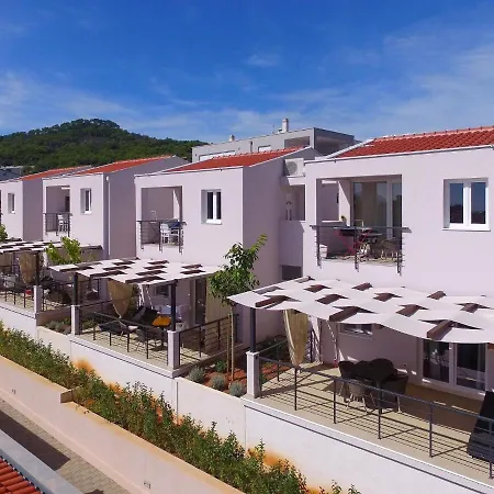 Dalmatia In Preko, Island Ugljan, With Swimmingpool Apartman *