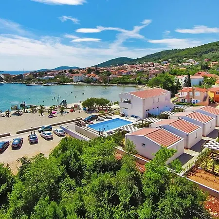 Apartment In Preko Near Sea Beach Διαμέρισμα Preko